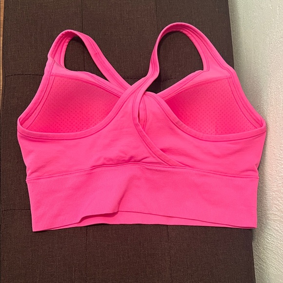 #1144+Women's Pink Sports Bra - Picture 2 of 5
